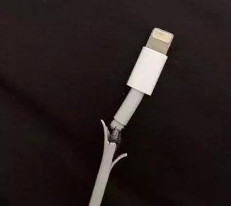 iPhone  数据线又坏了？这几个小技巧帮你延长苹果数据线的使用寿命