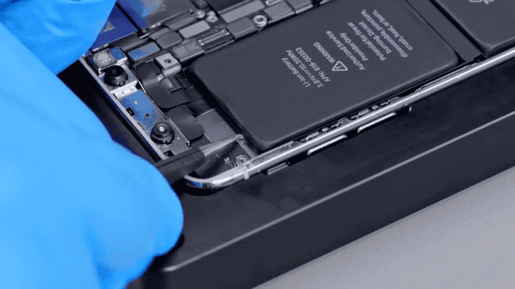 iPhone  官方维修价格为什么这么贵？