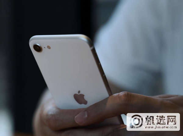 iPhoneSE3和iPhone12mini哪个好-哪个性价比更高-参数对比