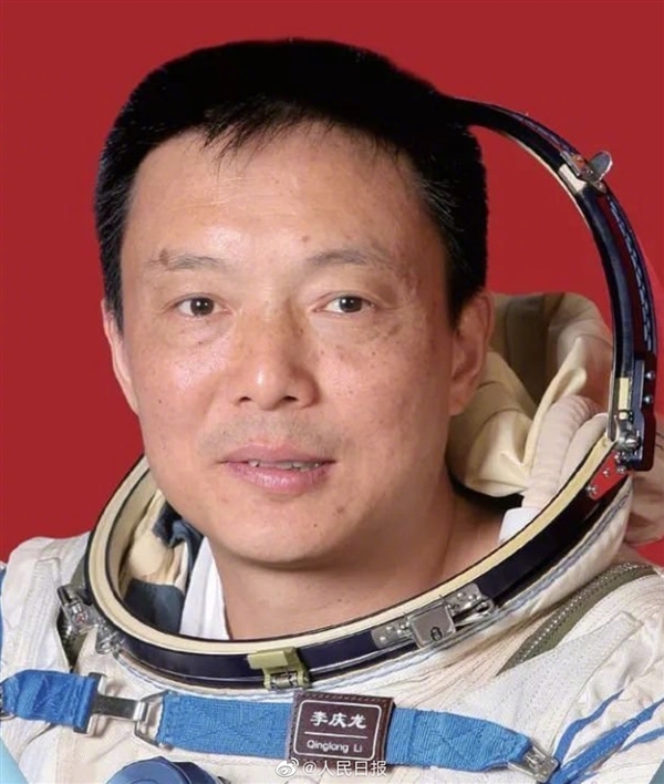 5位退役也未曾飞天的航天员首次公开!他们也是英雄-第1张图片-9158手机教程网 5位退役也未曾飞天的航天员首次公开!他们也是英雄-第1张图片-9158手机教程网