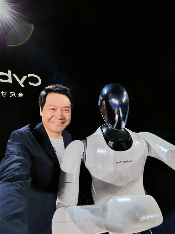 小米登上央视《焦点访谈》:自研仿生机器人CyberOne出镜-第2张图片-9158手机教程网 小米登上央视《焦点访谈》:自研仿生机器人CyberOne出镜-第2张图片-9158手机教程网