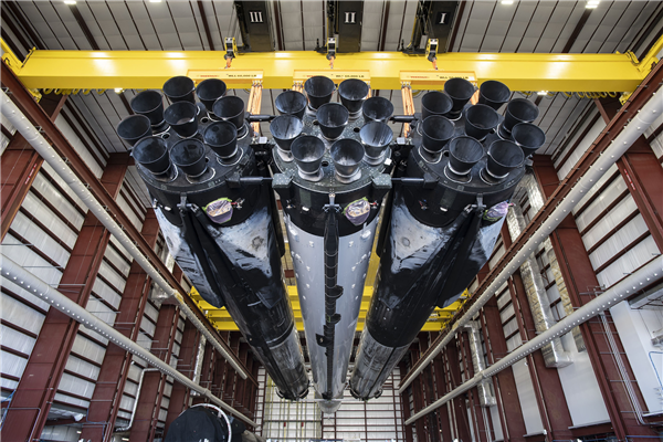 SpaceX猎鹰重型火箭再次发射美军卫星:能抗核打击-第2张图片-9158手机教程网 SpaceX猎鹰重型火箭再次发射美军卫星:能抗核打击-第2张图片-9158手机教程网