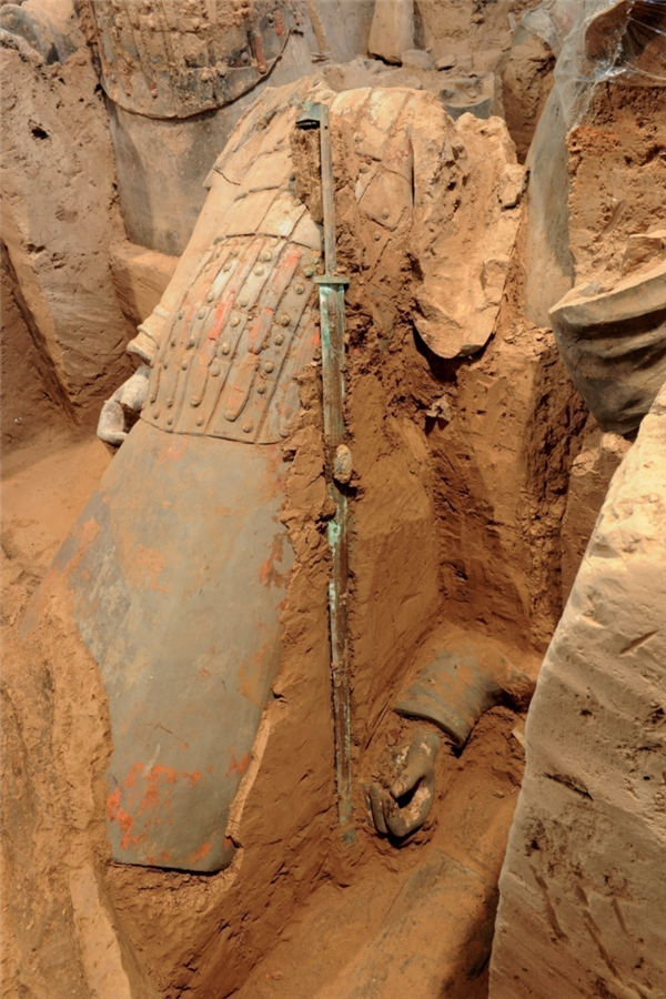 秦始皇兵马俑考古重大新发现！6000多件宝物、一号坑甬道被人挖开过-第5张图片-9158手机教程网