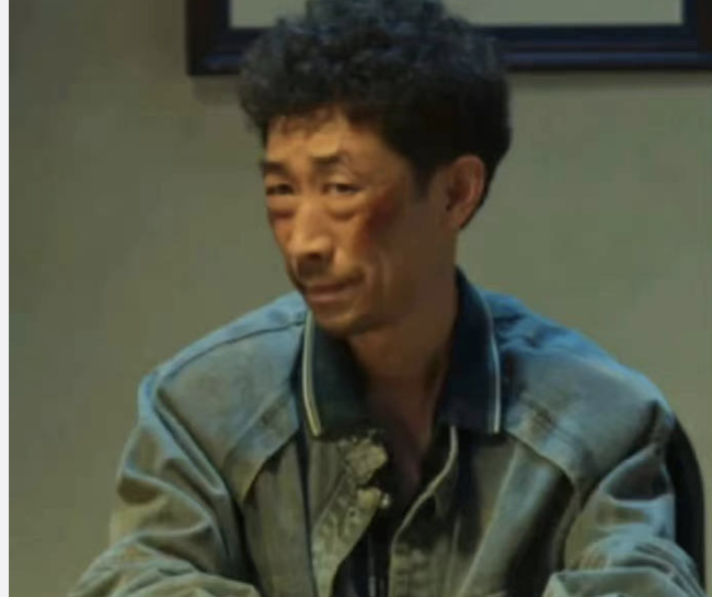 狂飙里的疯驴子居然才25岁 生活到底给他带来了什么?-第2张图片-9158手机教程网 狂飙里的疯驴子居然才25岁 生活到底给他带来了什么?-第2张图片-9158手机教程网