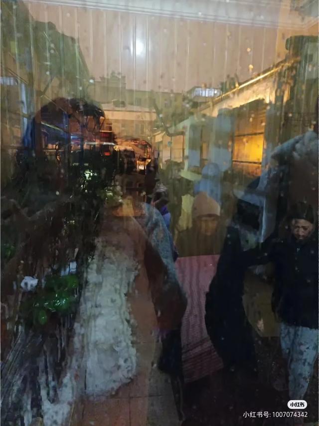 土耳其一座有千年历史的古堡在地震中倒塌 在暴雪中等待救援-第5张图片-9158手机教程网 土耳其一座有千年历史的古堡在地震中倒塌 在暴雪中等待救援-第5张图片-9158手机教程网