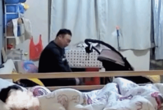 丈夫深夜崩溃痛哭妻子一把搂入怀:第一次见丈夫哭的这么伤心-第1张图片-9158手机教程网 丈夫深夜崩溃痛哭妻子一把搂入怀:第一次见丈夫哭的这么伤心-第1张图片-9158手机教程网