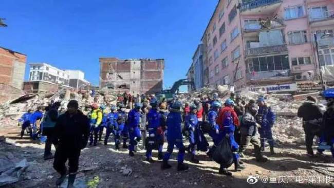 中国救援队在土耳其超市付款被拒收 坚决不拿群众一针一线-第6张图片-9158手机教程网 中国救援队在土耳其超市付款被拒收 坚决不拿群众一针一线-第6张图片-9158手机教程网