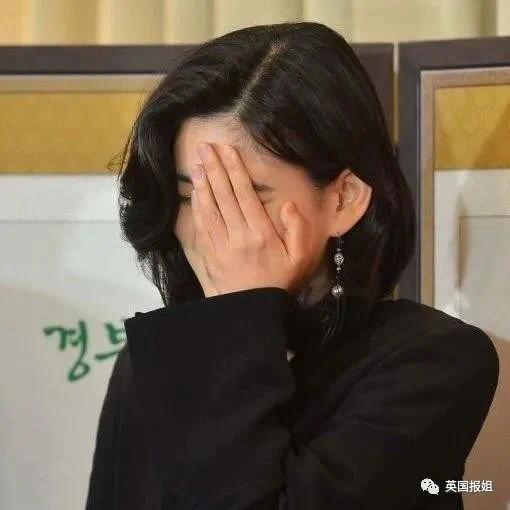 三星长公主离婚后颜值回春 参加儿子中学毕业典礼-第45张图片-9158手机教程网 三星长公主离婚后颜值回春 参加儿子中学毕业典礼-第45张图片-9158手机教程网