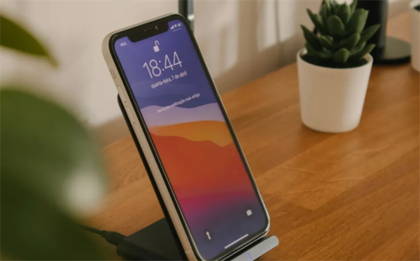 iphone信号差怎么办-第1张图片-9158手机教程网