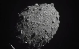 人类史上首次行星防御任务！美国宇宙飞船成功撞击小行星