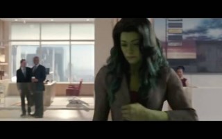 《女浩克》剧集预告片发布，男女绿巨人同框