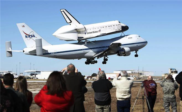 美国总统空军一号都用它！波音747停产了 好想念这巨无霸-第1张图片-9158手机教程网