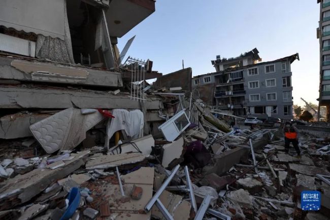 土耳其叙利亚地震遇难者超1.5万人，救援黄金72小时已过 搜救仍在进行-第2张图片-9158手机教程网